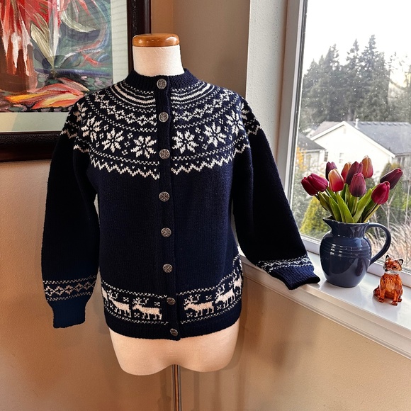 Hand Knit Norwegian Sweater in Navy & White  from O Allers Bergen, Norway - M-L - Picture 11 of 11
